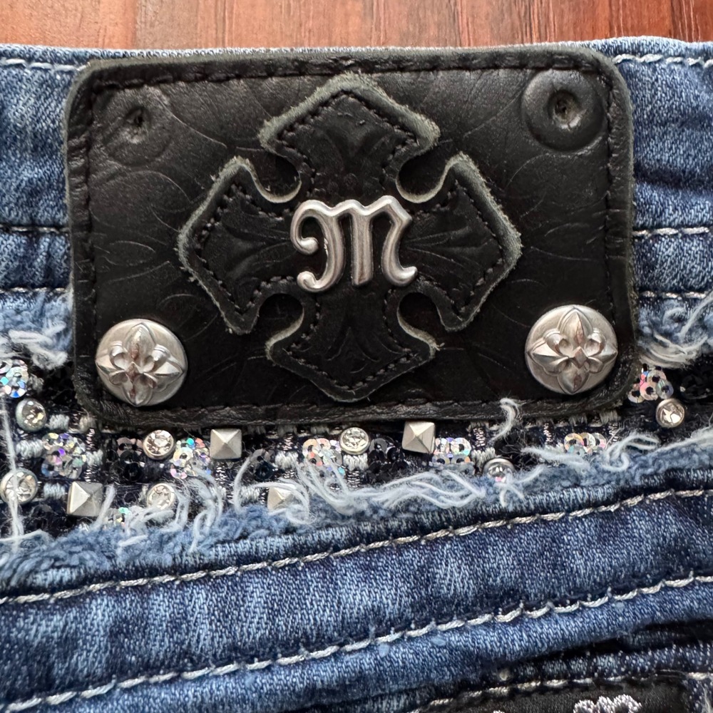Miss Me Signature Bootcut Jeans Womens 27 Sequin Studded Rhinestone Y2K Low Rise - Picture 10 of 16